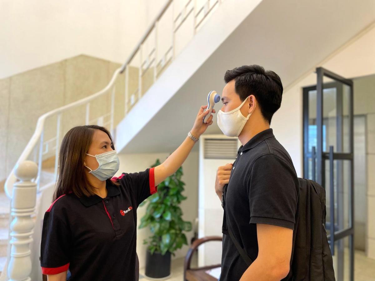 Reddoorz Yen Nam Hoang Van Thu Khách sạn