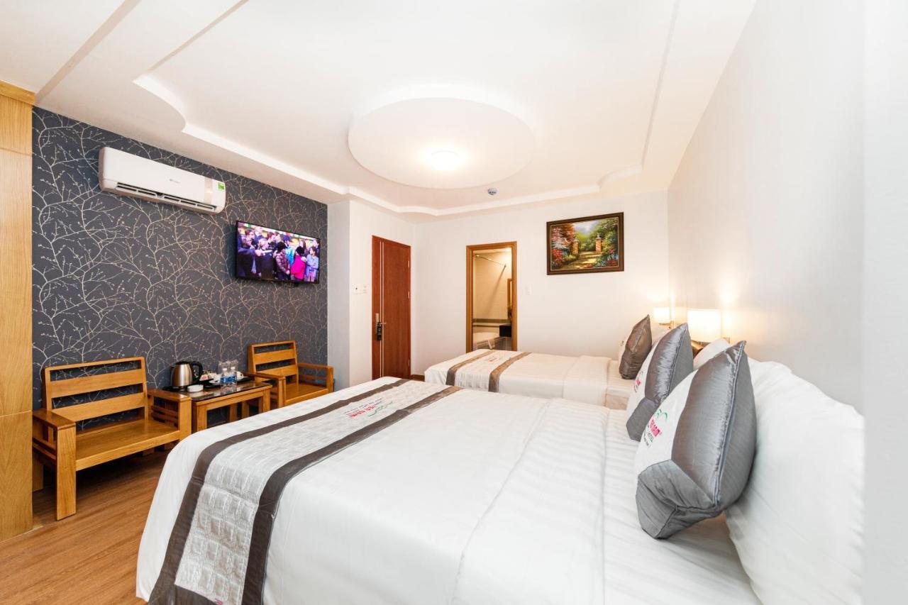 Reddoorz Yen Nam Hoang Van Thu 3* TP. Hồ Chí Minh