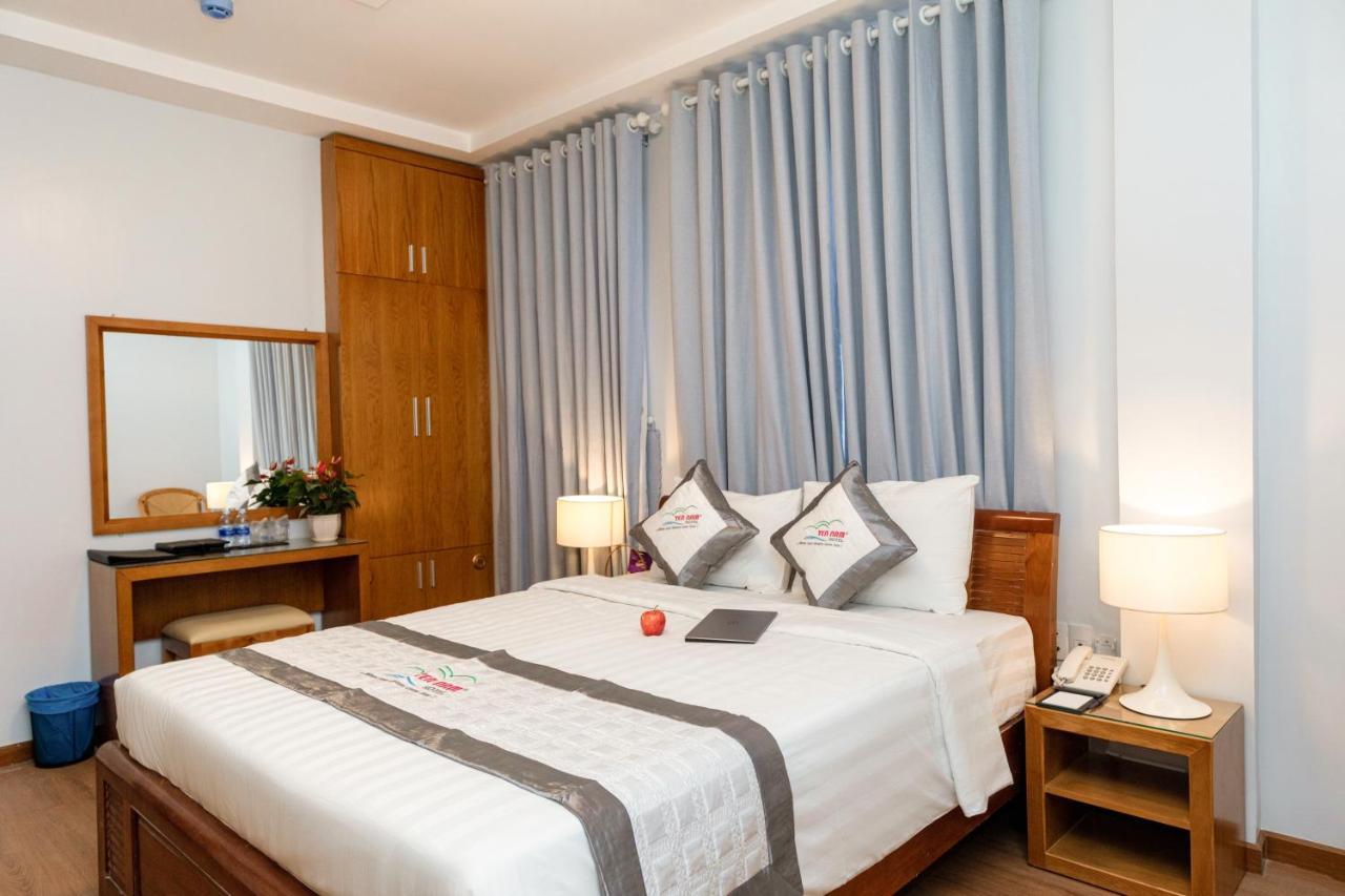 Khách sạn Reddoorz Yen Nam Hoang Van Thu TP. Hồ Chí Minh