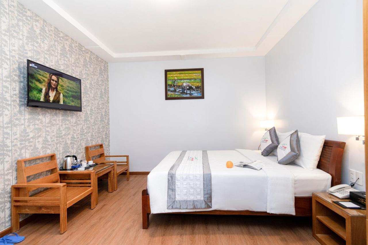 Reddoorz Yen Nam Hoang Van Thu Khách sạn 3*