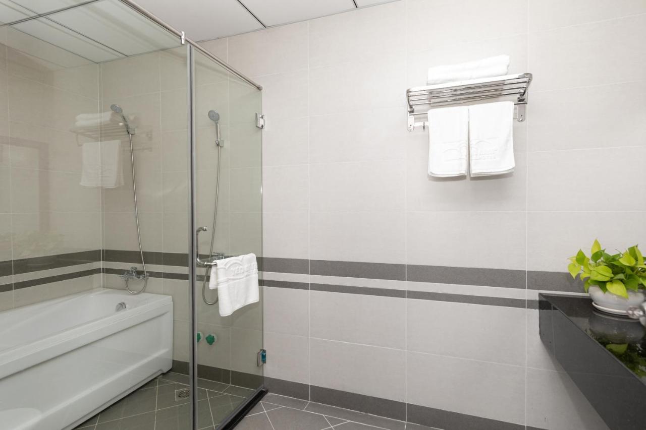 Reddoorz Yen Nam Hoang Van Thu Khách sạn 3*